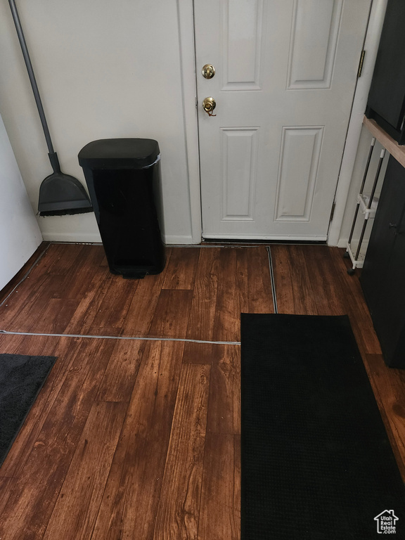 Detailed view of wood finished floors