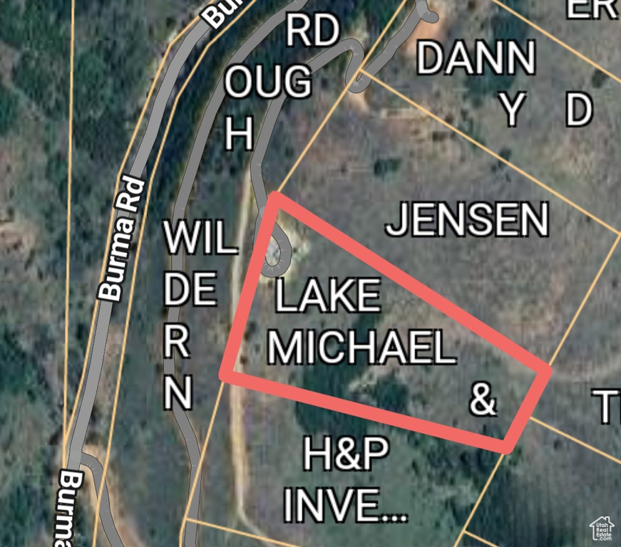 Aerial map of property and surrounding area