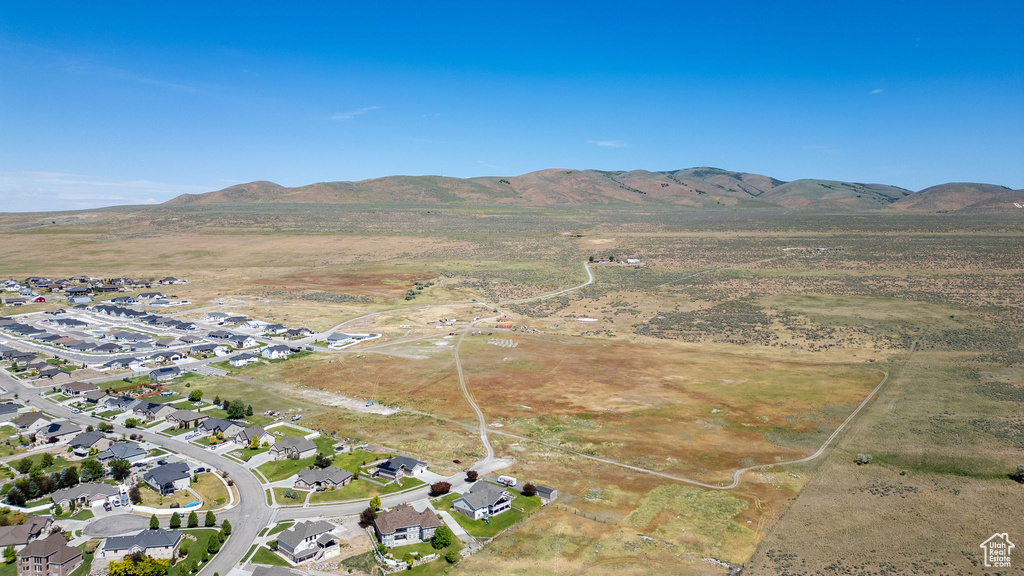 View of property location featuring mountains