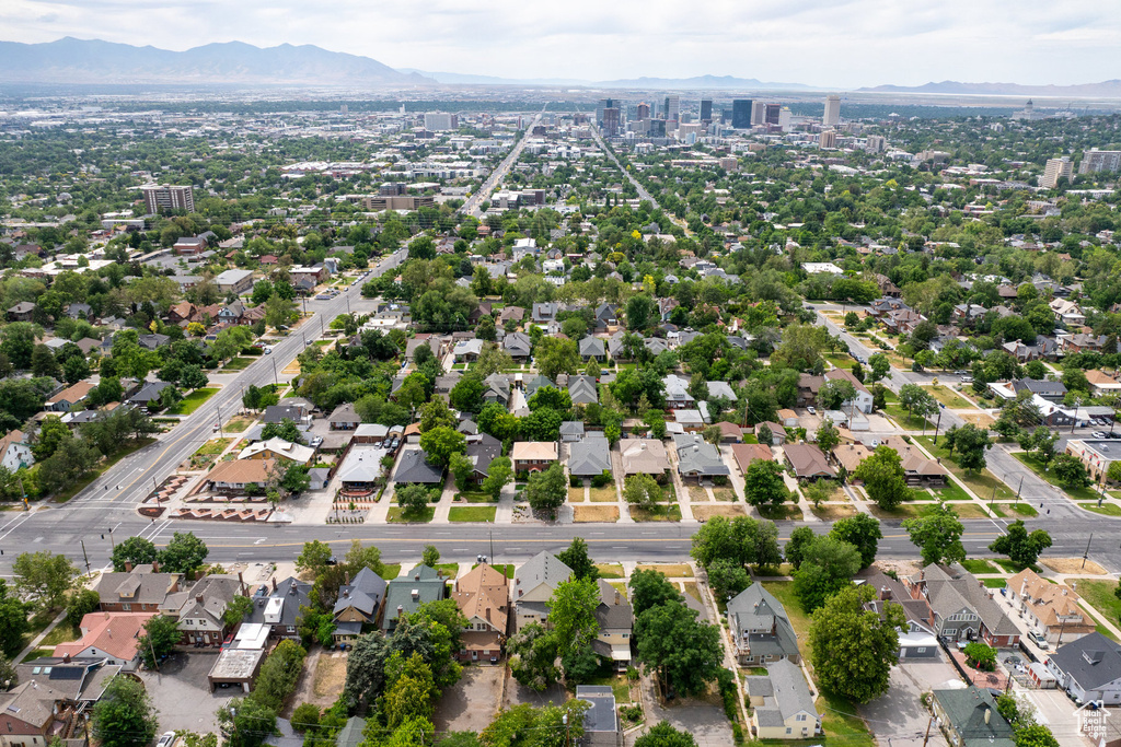 Aerial perspective of suburban area with mountains