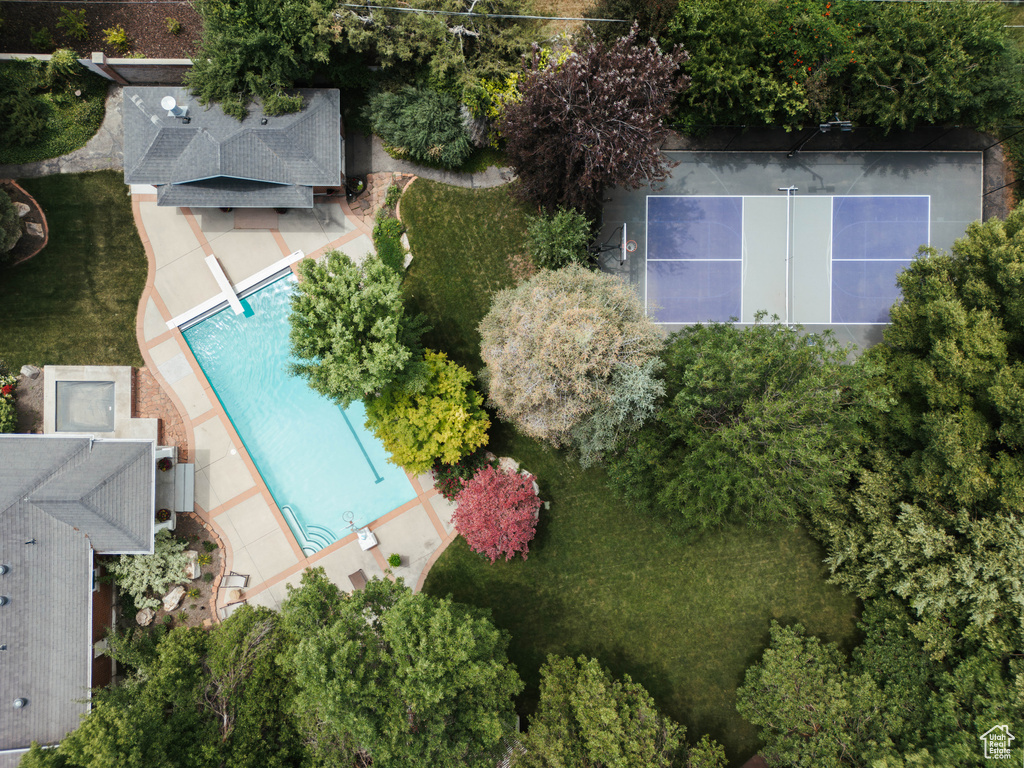 Drone / aerial view of a pool area