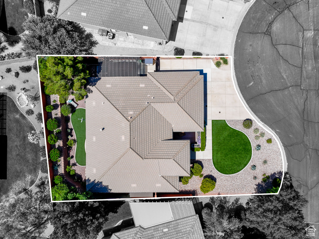 Aerial view of property\'s location featuring property parcel outlined