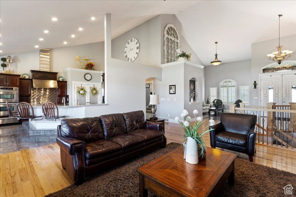 4987 S 5400 W Hooper, UT 84315