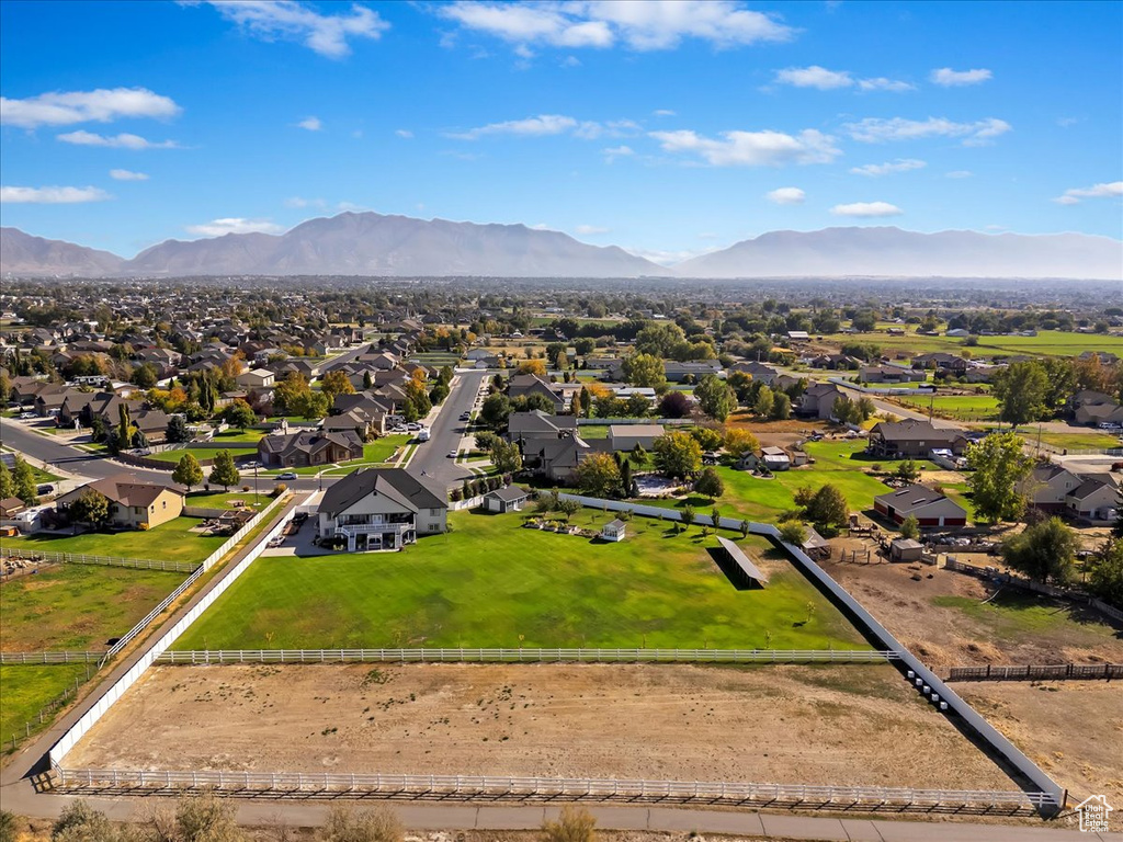 4987 S 5400 W Hooper, UT 84315
