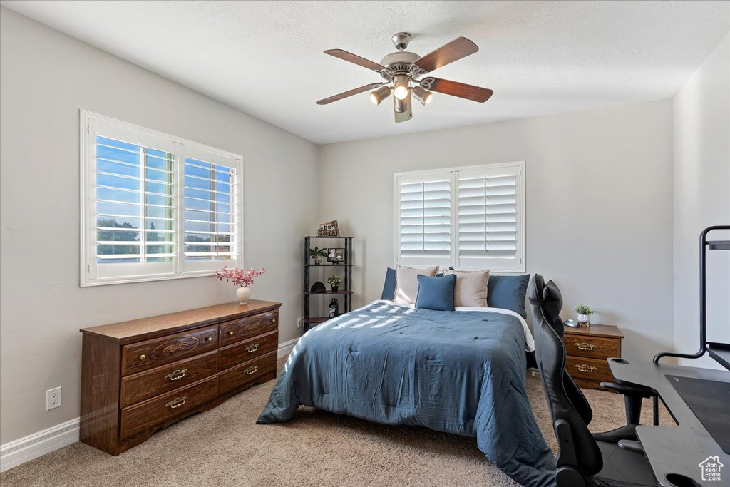 4987 S 5400 W Hooper, UT 84315