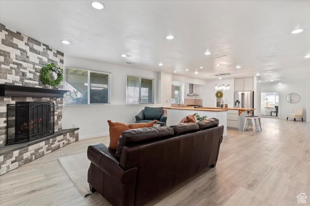 4987 S 5400 W Hooper, UT 84315