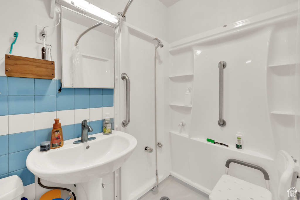1579 S 1000 W Salt Lake City, UT 84104