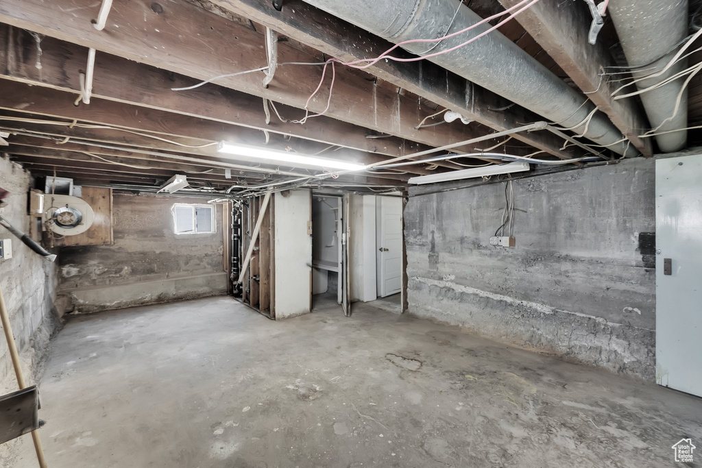 1579 S 1000 W Salt Lake City, UT 84104