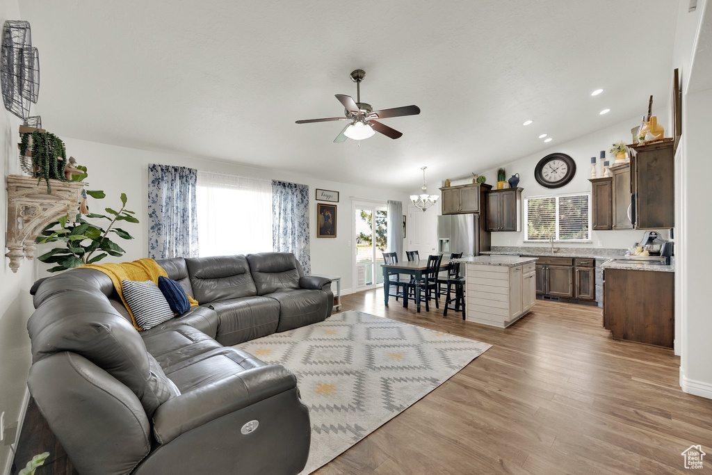 369 E SHELLEY LN Grantsville, UT 84029