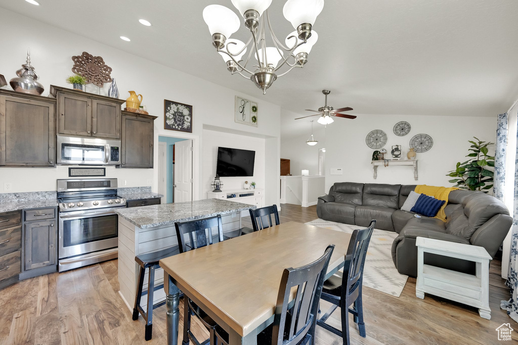 369 E SHELLEY LN Grantsville, UT 84029