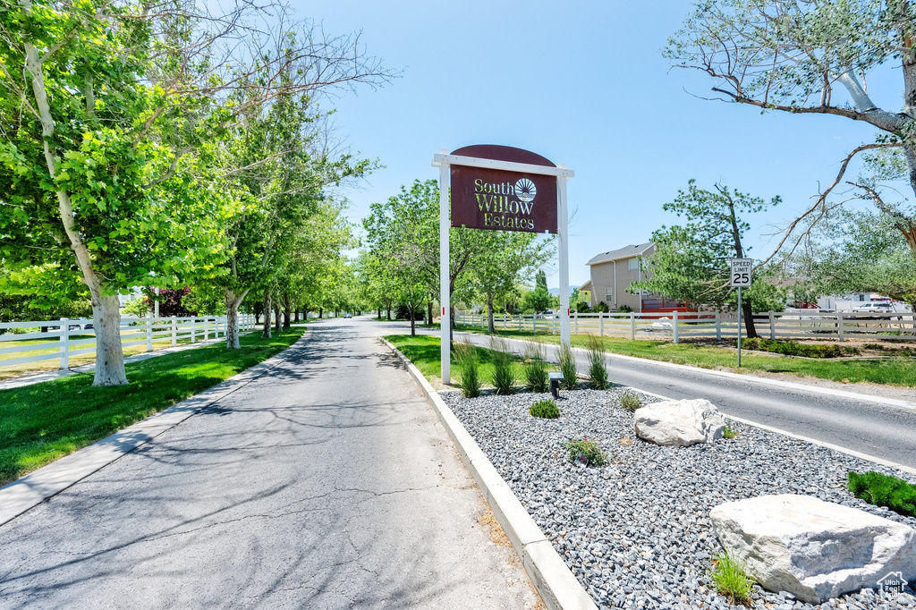 369 E SHELLEY LN Grantsville, UT 84029