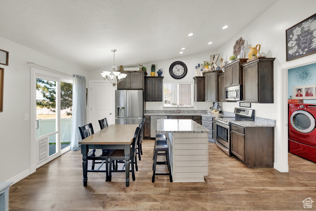 369 E SHELLEY LN Grantsville, UT 84029