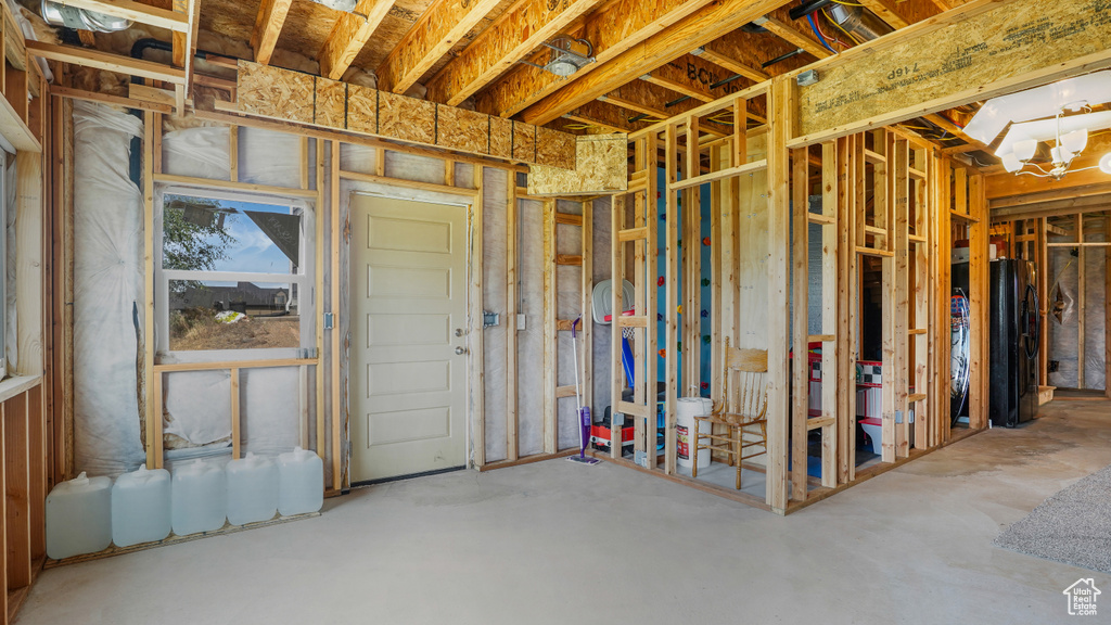 Misc room with concrete flooring