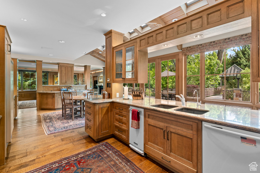 6033 S 2300 E Holladay, UT 84121