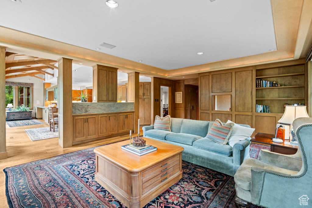 6033 S 2300 E Holladay, UT 84121