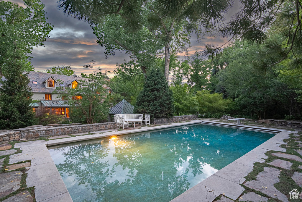 6033 S 2300 E Holladay, UT 84121
