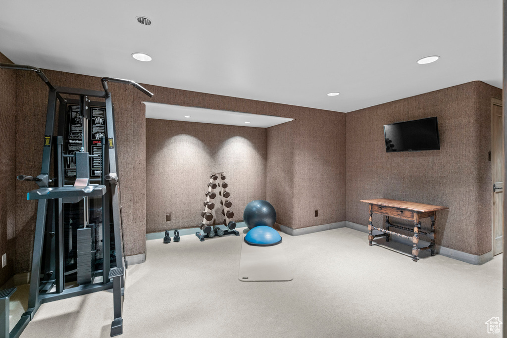 6033 S 2300 E Holladay, UT 84121