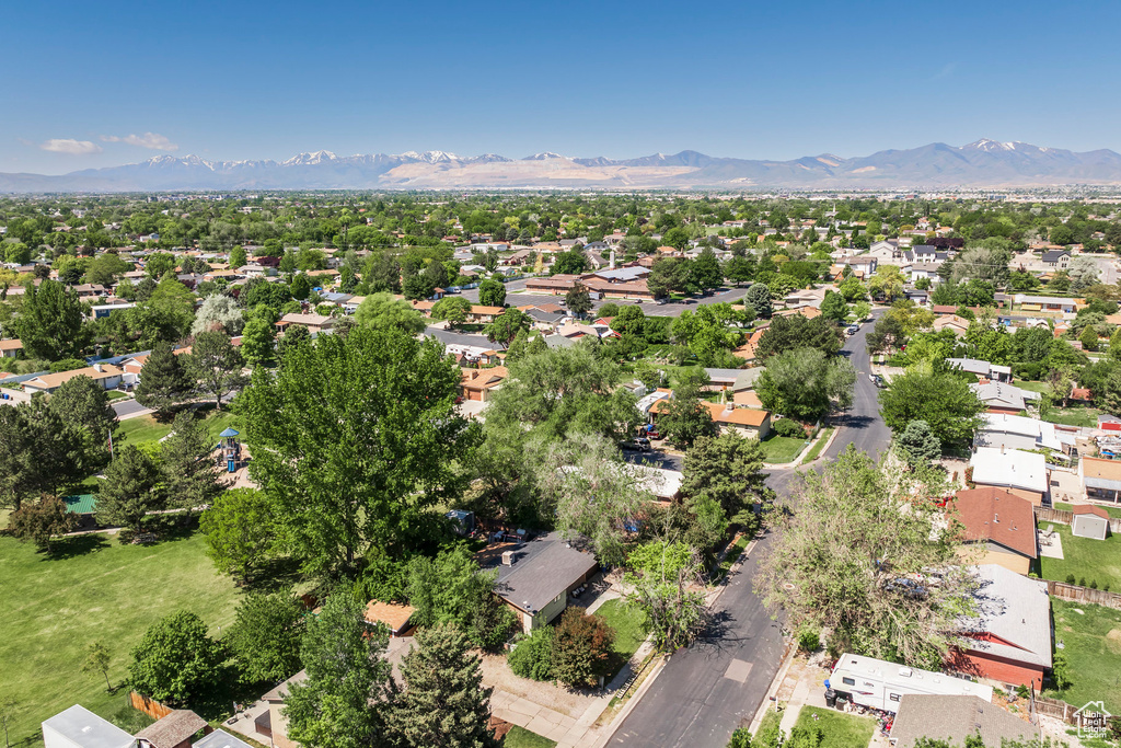 Aerial perspective of suburban area with mountains