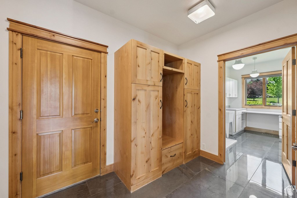 Mudroom with baseboards