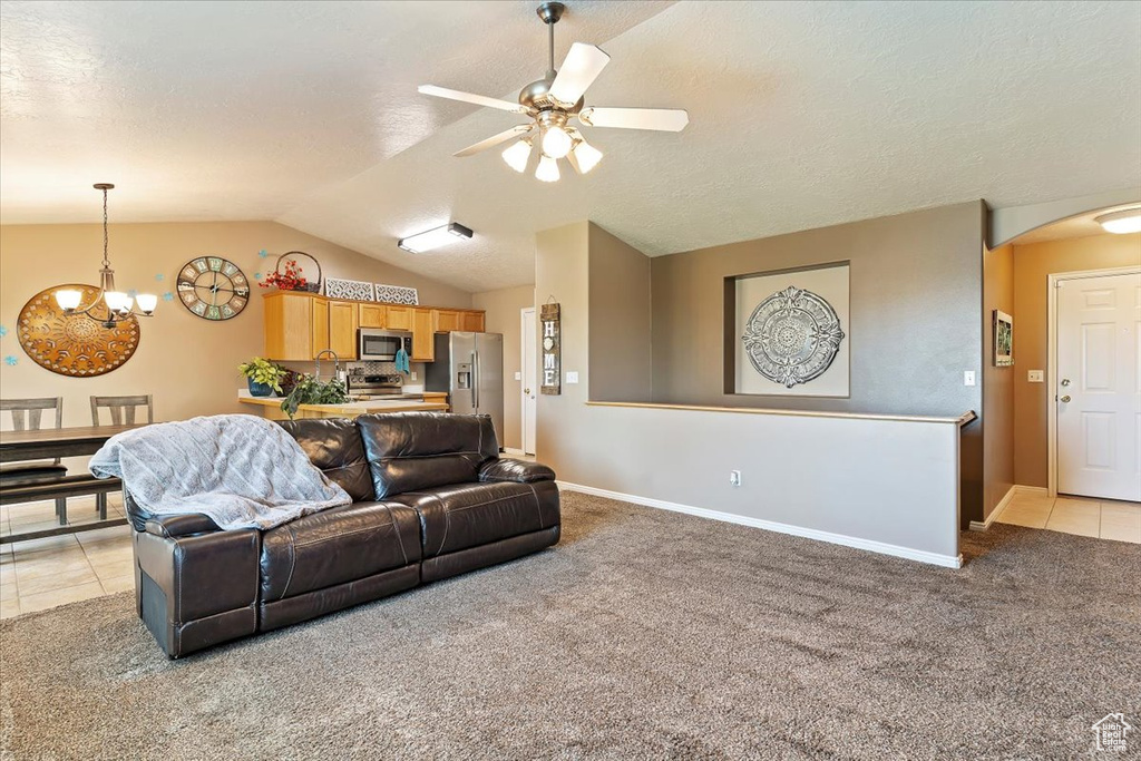 2002 S 1840 W Syracuse, UT 84075