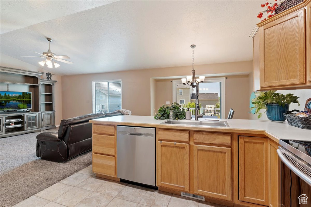 2002 S 1840 W Syracuse, UT 84075