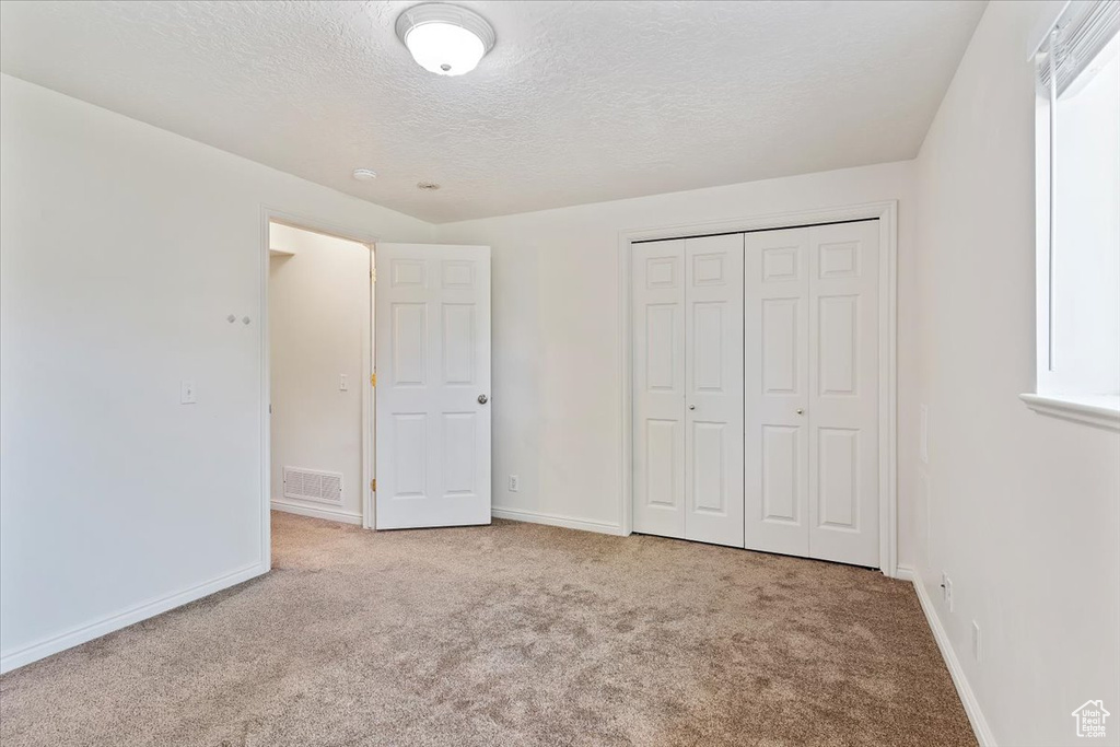 2002 S 1840 W Syracuse, UT 84075