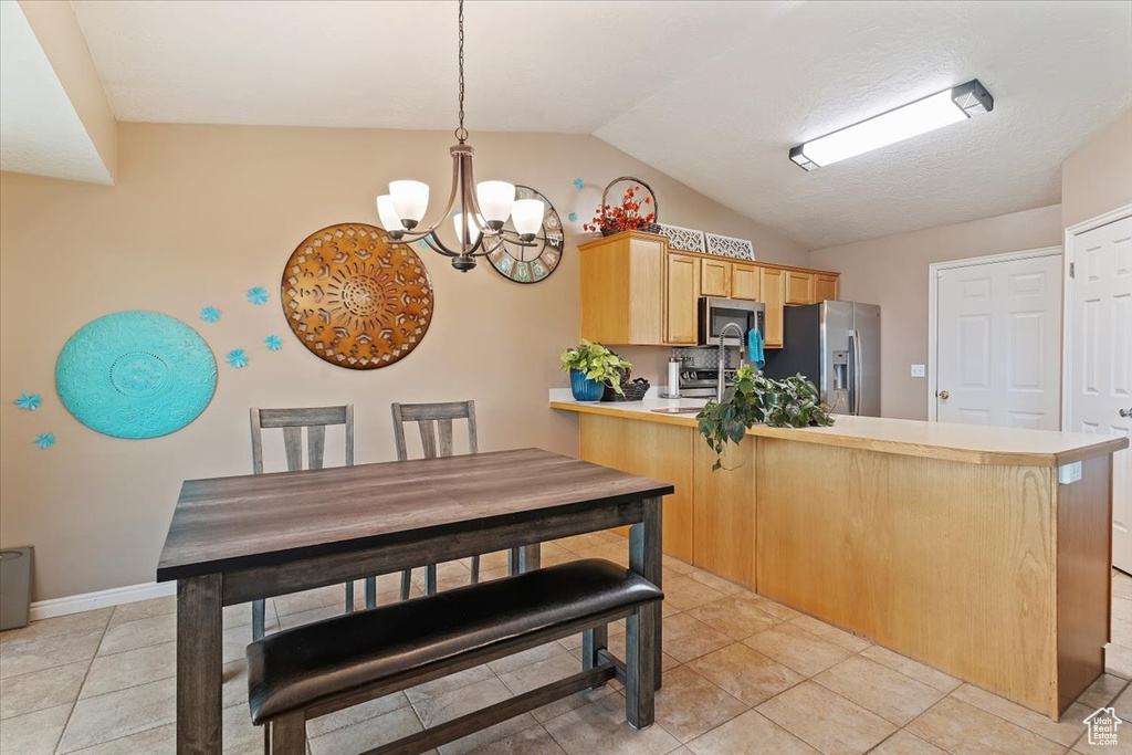 2002 S 1840 W Syracuse, UT 84075