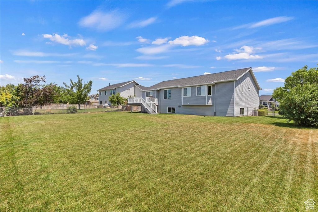 2002 S 1840 W Syracuse, UT 84075