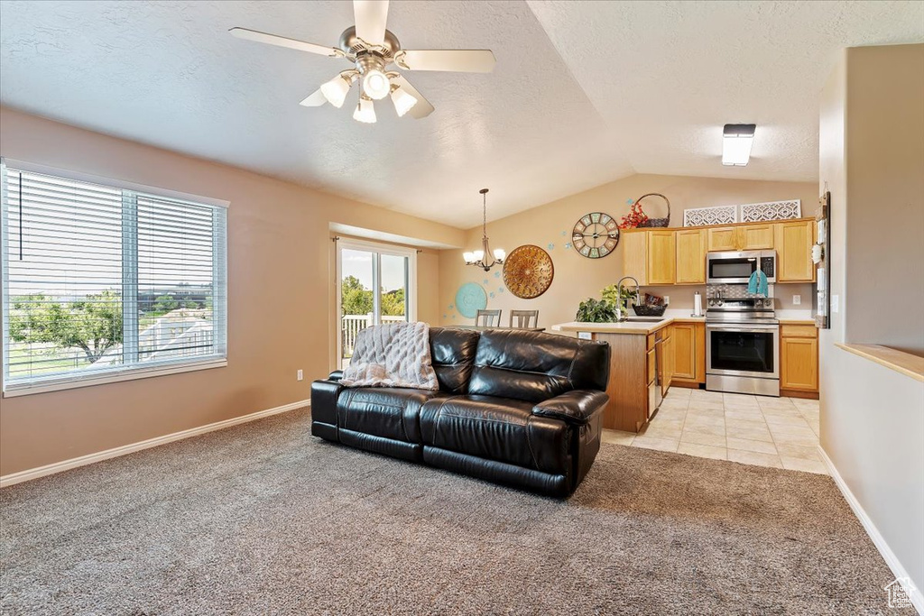 2002 S 1840 W Syracuse, UT 84075