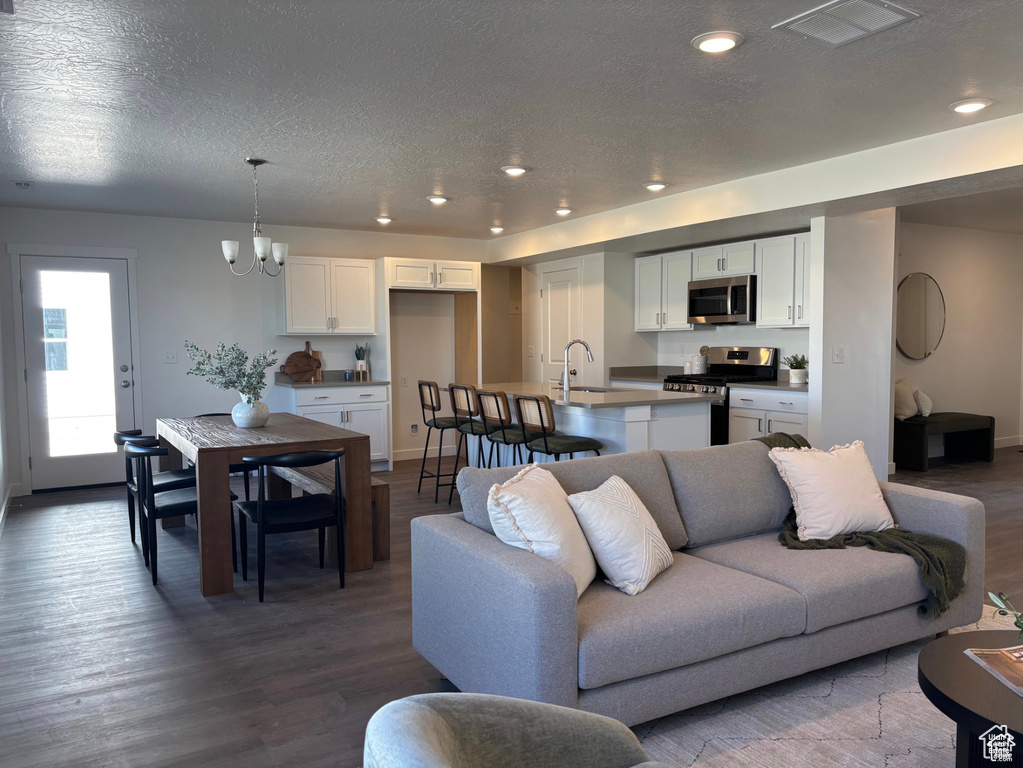 1574 E PHEASANT RD #211 Eagle Mountain, UT 84005