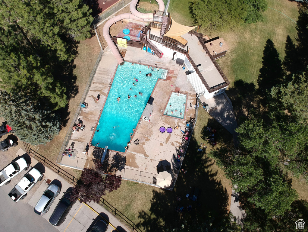 Bird's eye view of a pool