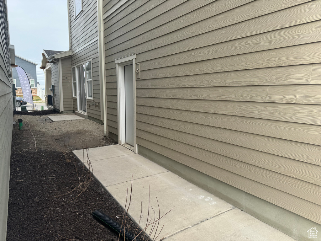 View of side of home
