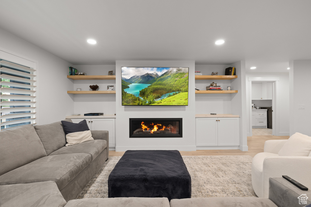 5223 S HILLSDEN DR Holladay, UT 84117
