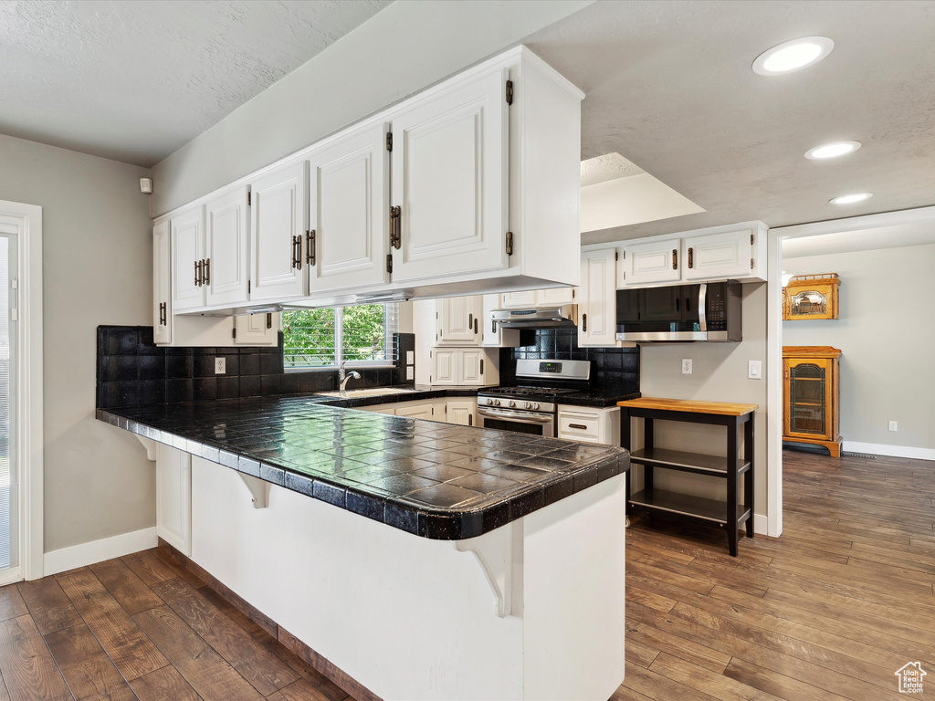 2203 N JONI DR Layton, UT 84040