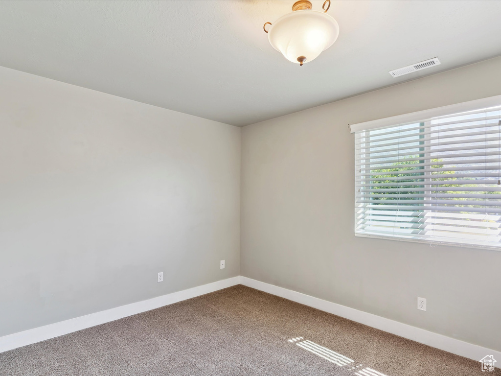 2203 N JONI DR Layton, UT 84040