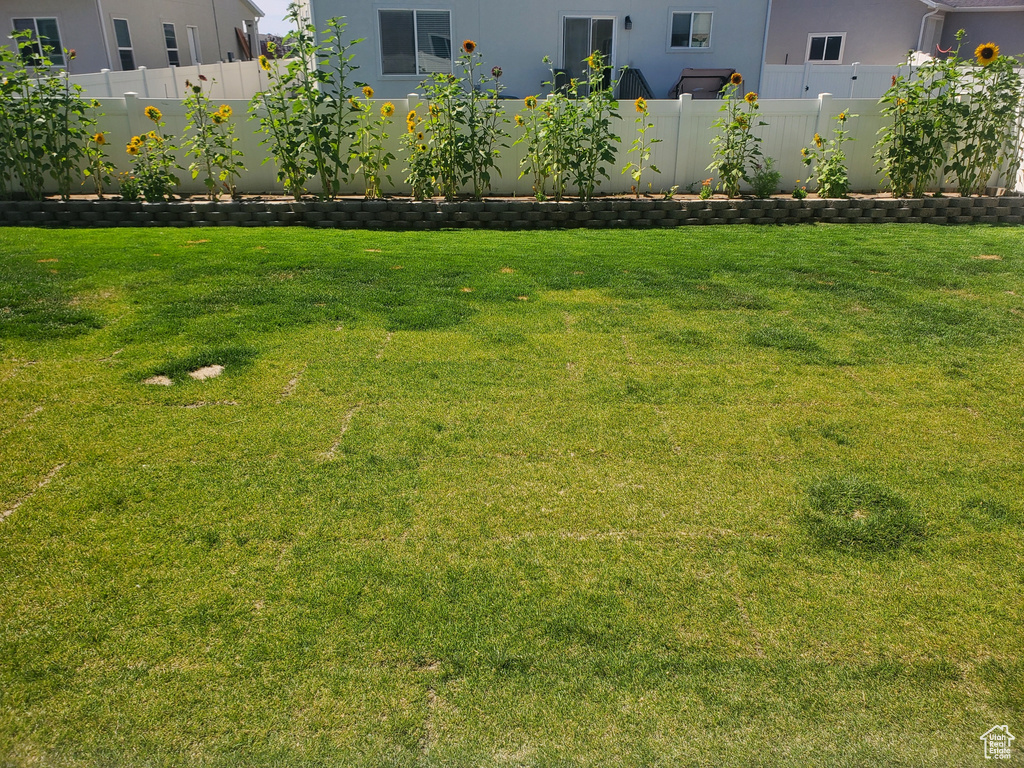 Photo 21 for MLS #2093253 at 1082 E Springwater Way #812