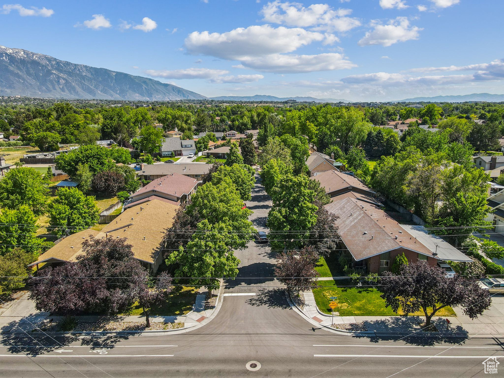 Aerial perspective of suburban area with mountains