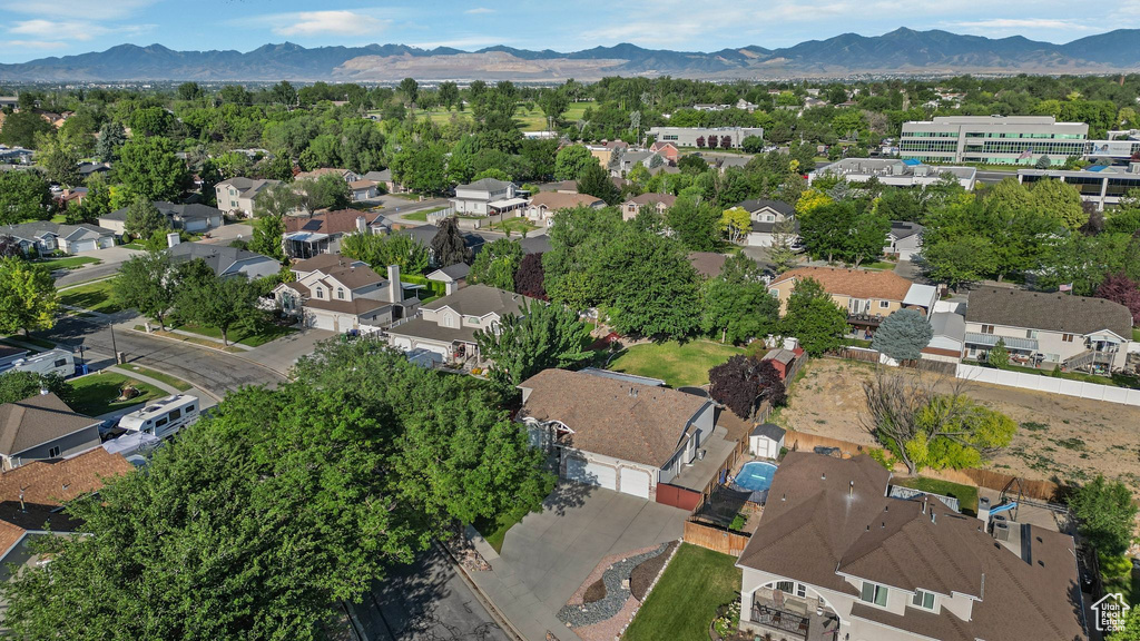 6320 S HATHAWAY ST Taylorsville, UT 84123