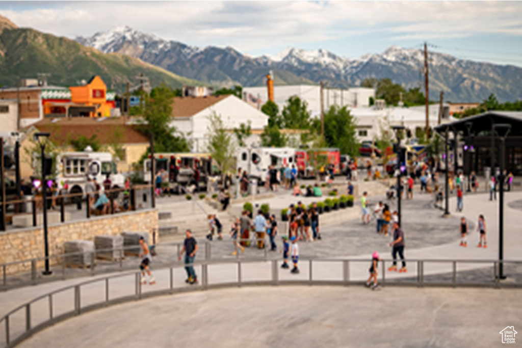View of home's community with a mountain view