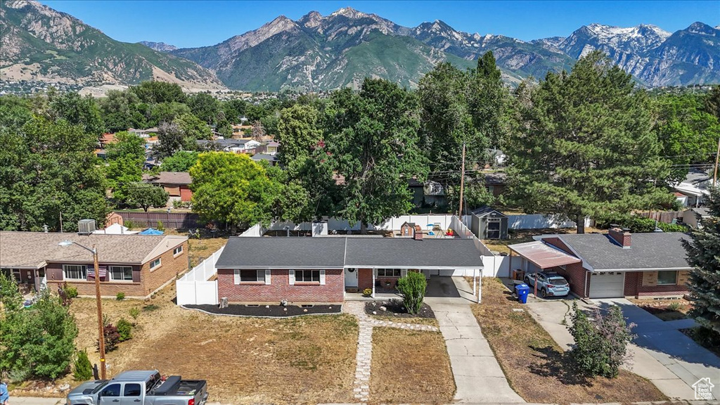 1812 E MEADOW DR Cottonwood Heights, UT 84121