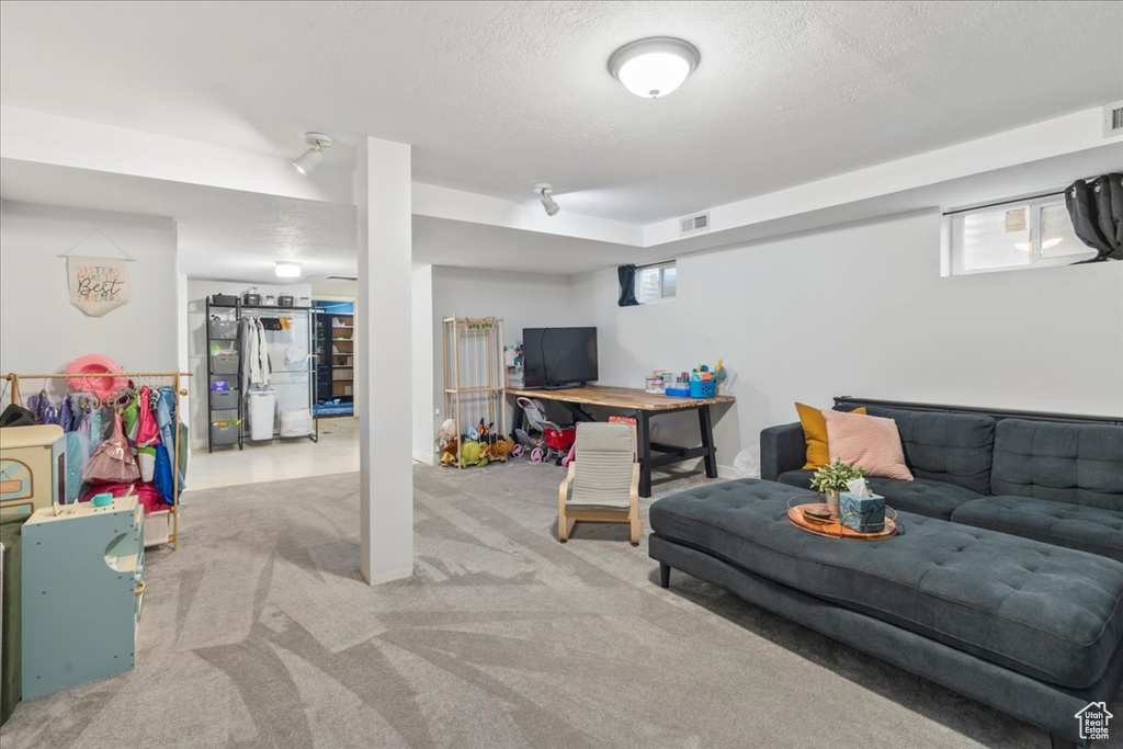 1812 E MEADOW DR Cottonwood Heights, UT 84121