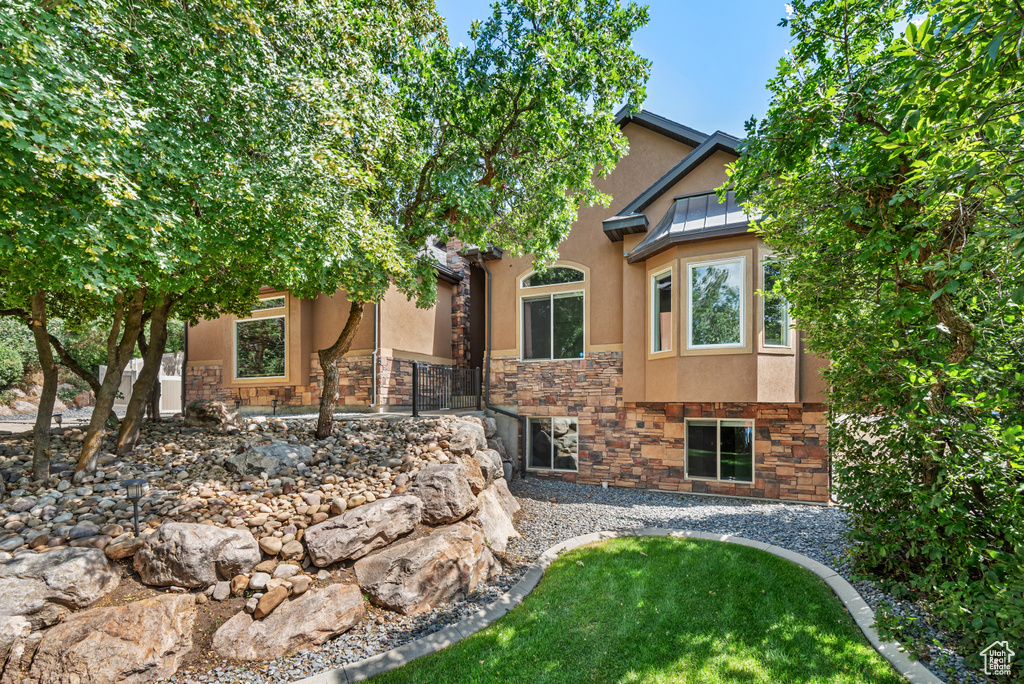 520 LACEY WAY North Salt Lake, UT 84054