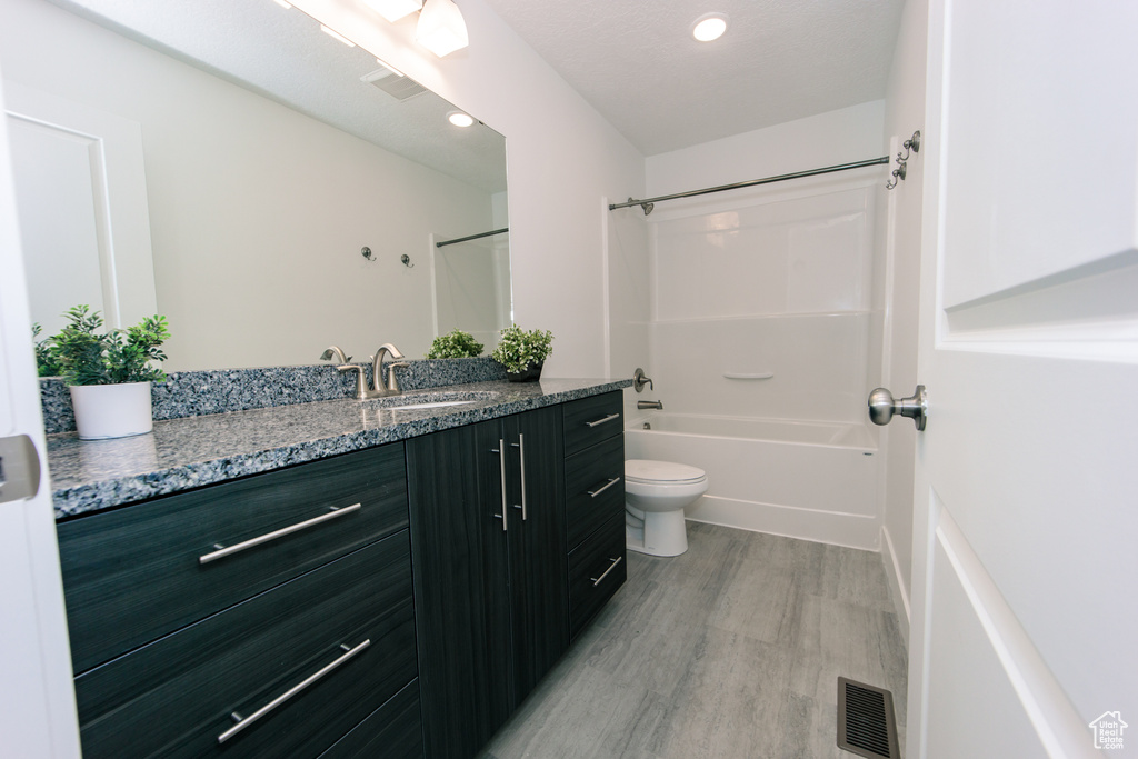 1396 E 340 S Hyrum, UT 84319