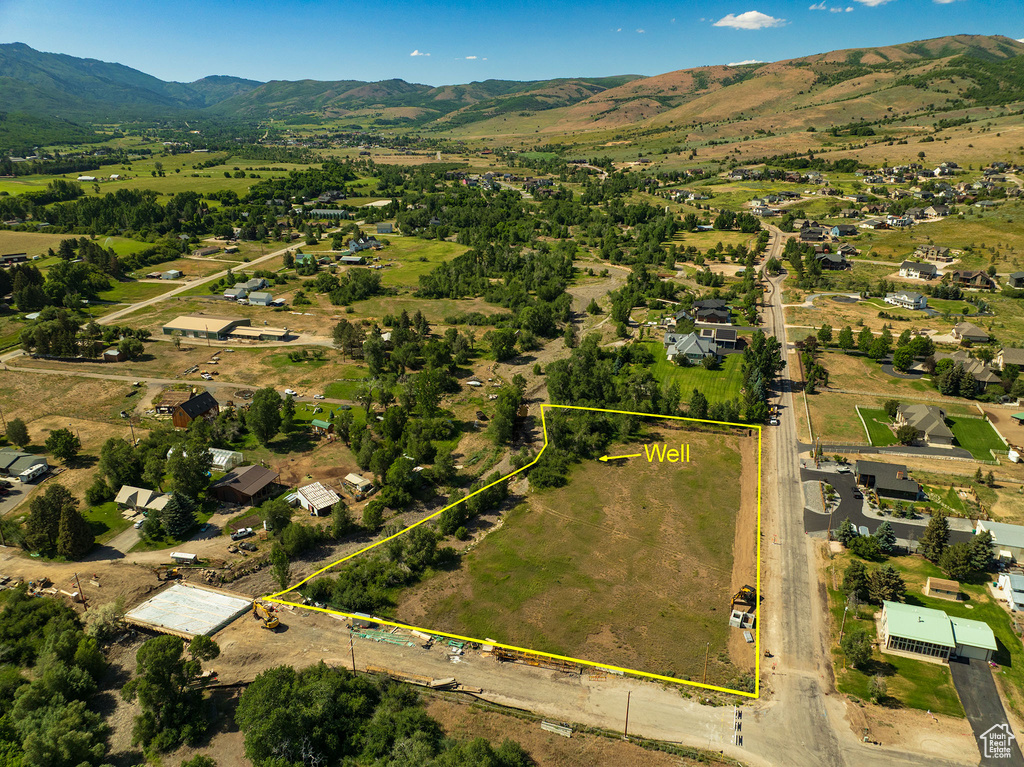 View of property location featuring mountains and property parcel outlined