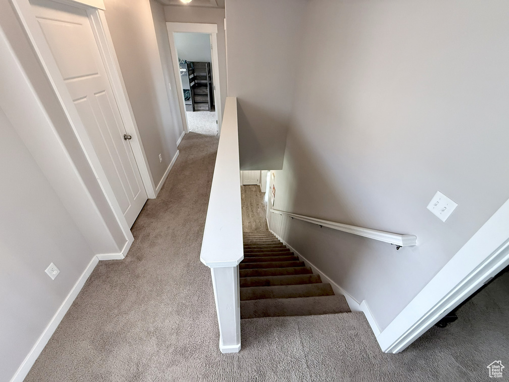 4973 E OAKWOOD DR Eagle Mountain, UT 84005