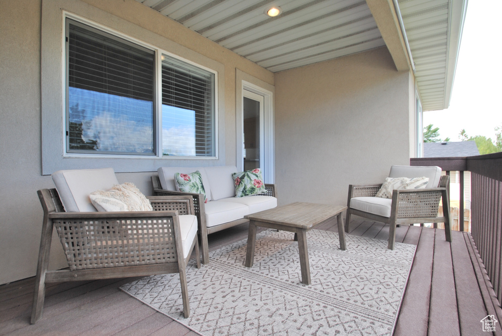 Deck featuring an outdoor hangout area