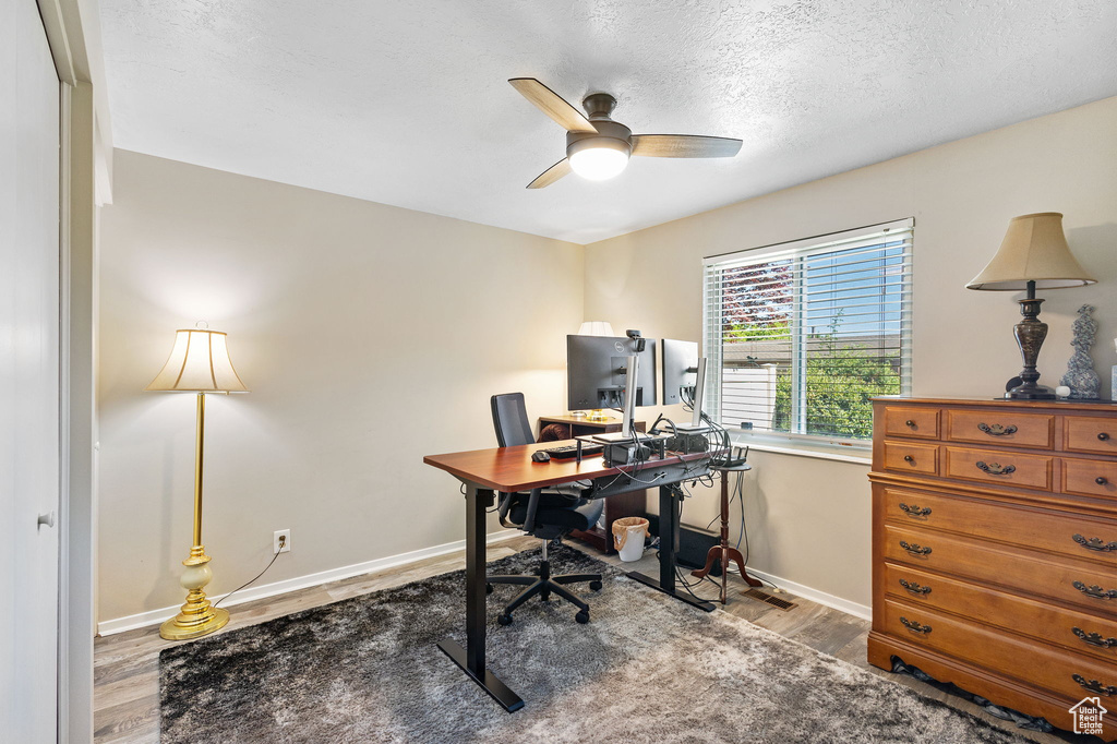 2556 E 1980 N Layton, UT 84040