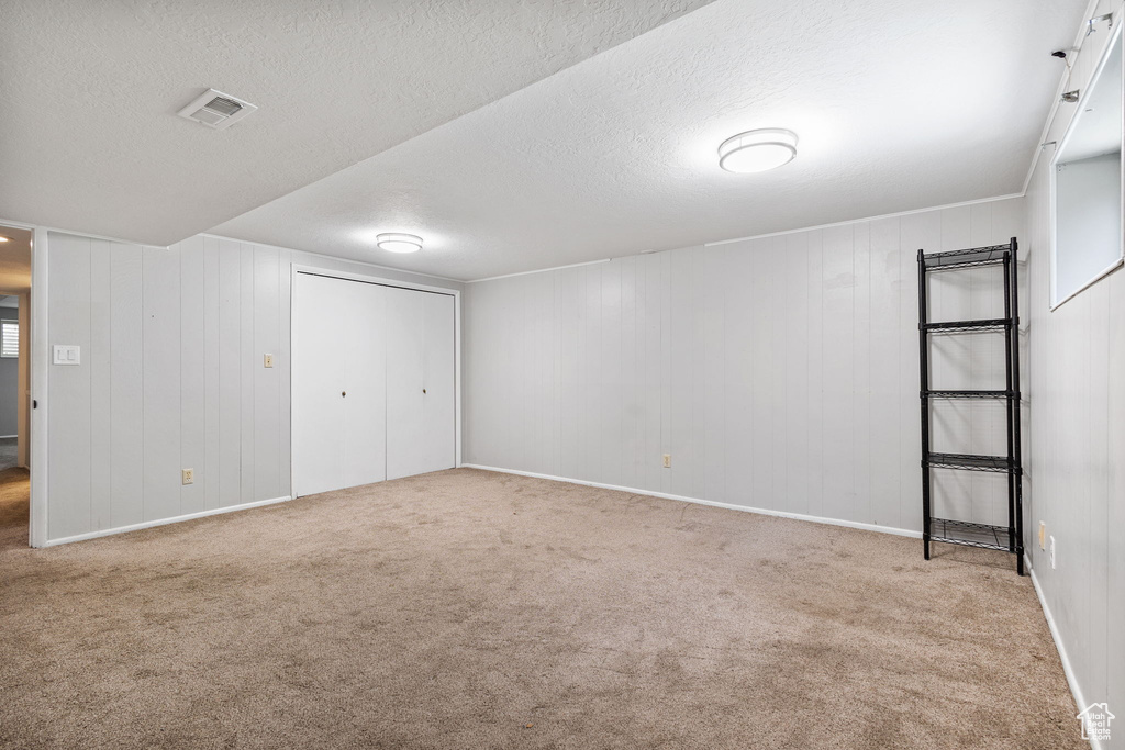 2556 E 1980 N Layton, UT 84040