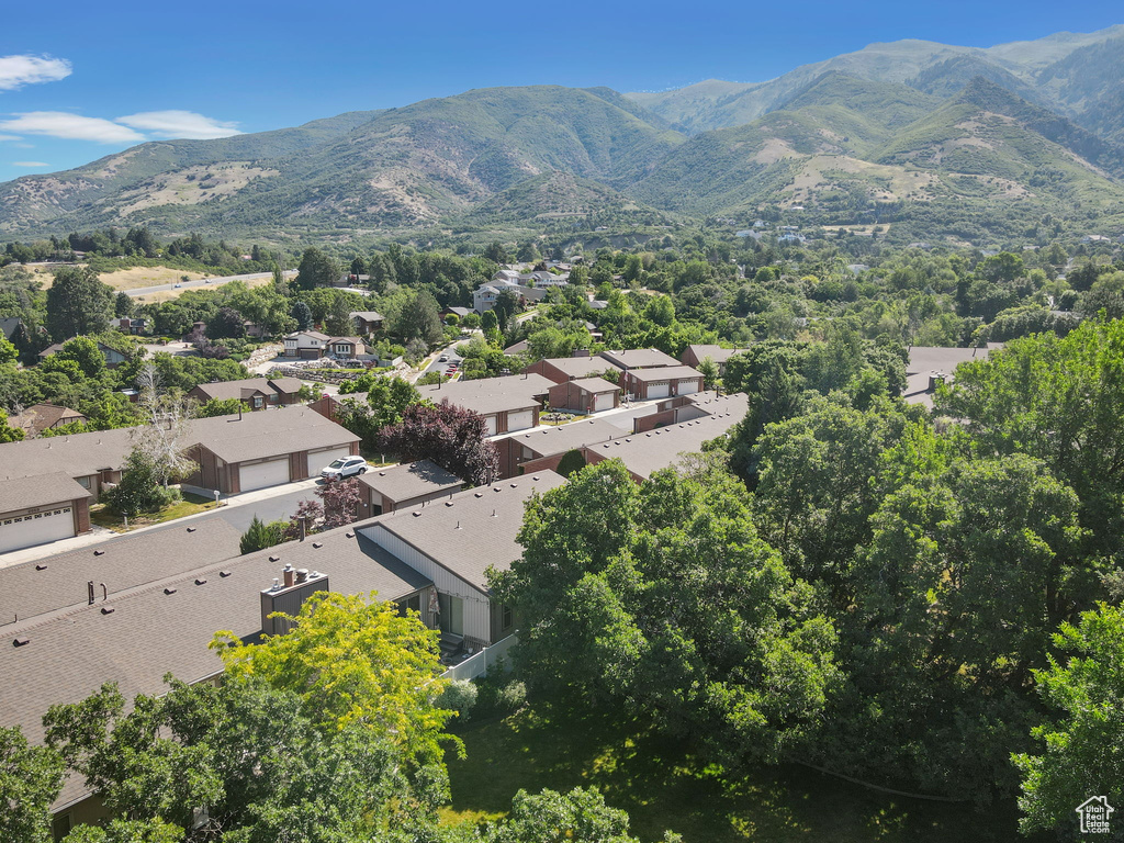 2556 E 1980 N Layton, UT 84040