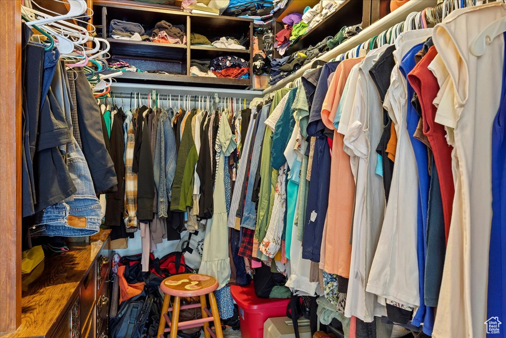 View of walk in closet